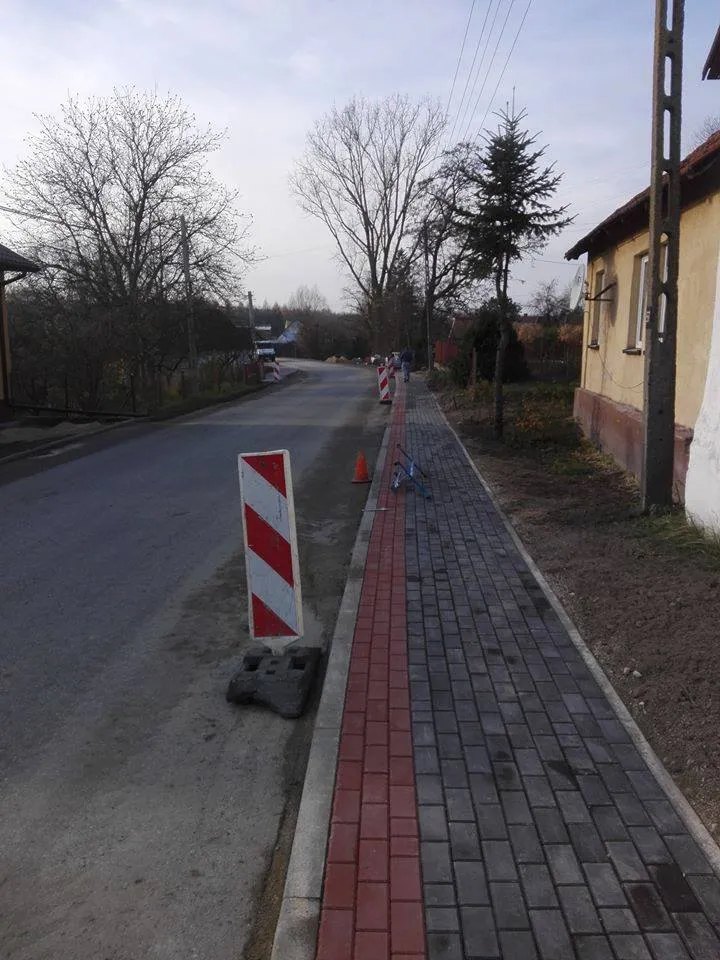 Ciągi pieszo-jezdne i chodniki